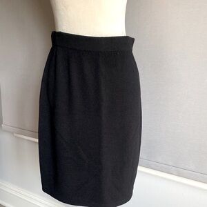St. John Elegant Black Pencil Skirt.